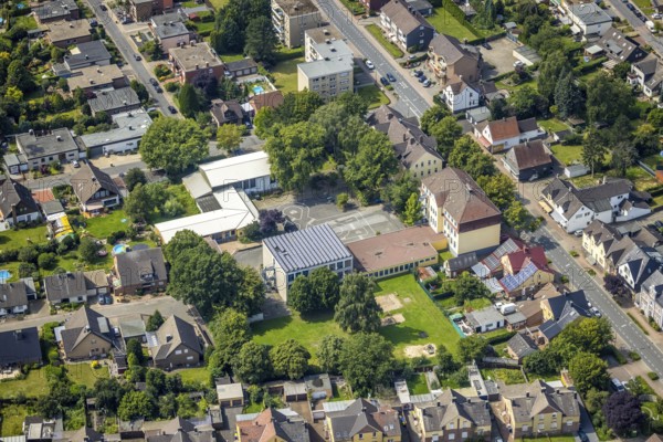 Aerial photo, Regenbogenschule in Rünthe, Bergkamen, Ruhr area, North Rhine-Westphalia, Germany, education, educational institution, DE, Europe, educational institute, aerial photo, aerial photography, aerial photography, school, special school, overview, bird's eye view, birds-eyes view, overview
