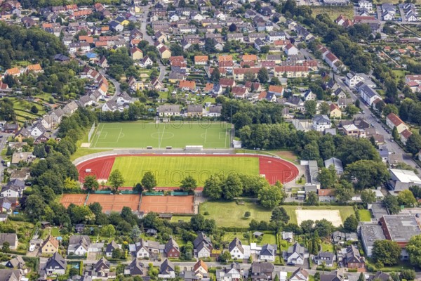 Aerial view, TuRa Bergkamen Nordbergstadion and tennis facility in Bergkamen, Ruhr area, North Rhine-Westphalia, Germany, Bergkamen, DE, Europe, football pitch, football stadium, aerial view, aerial photography, aerial photography, Nordberg stadium, sports, sports facilities, sports field, sports facility, stadium, tennis, tennis facility, tennis courts, overview, bird's-eye view, birds-eyes view, overview