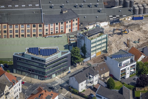 Aerial view, demolition site Dreiblitz-Haus on Möhnestrasse, Neheim, Arnsberg, Sauerland, North Rhine-Westphalia, Germany, demolition, construction work, construction area, construction site, construction measure, construction site, DE, Europe, Hochsauerlandkreis, aerial photograph, aerial photography, aerial photography, overview, bird's-eye view, bird's-eye view, overview
