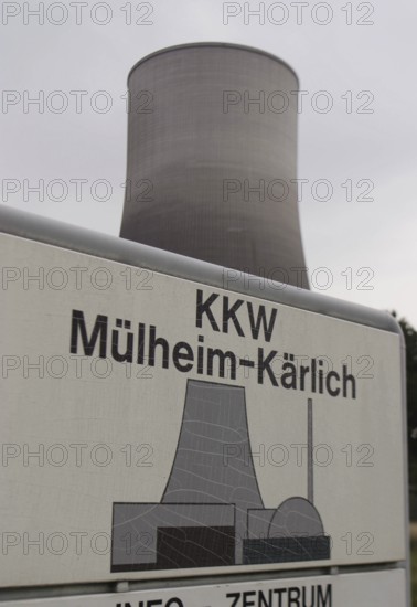 DEU, Germany, Koblenz, 10.07.2003, view of the disused nuclear power plant in Mühlheim-Kärlich.