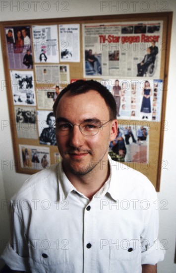 Berlin, DEU, 29.03.1999 -- portrait of Dirk Eggers, producer of the previous evening series Good Times Bad Times. (GZSZ) --