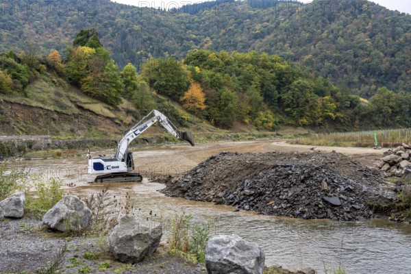 Reconstruction in the Ahr Valley, after the flood of July 2021, restoration of the river landscape, after the removal of debris, flotsam, the river Ahr is being expanded in parts like floodplains to create flooding areas, construction measures will also regulate the flow rate and strengthen the bank, near Mayschoß, Rhineland-Palatinate