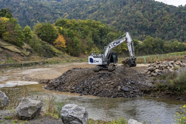 Reconstruction in the Ahr Valley, after the flood of July 2021, restoration of the river landscape, after the removal of debris, flotsam, the river Ahr is being expanded in parts like floodplains to create flooding areas, construction measures will also regulate the flow rate and strengthen the bank, near Altenahr, Rhineland-Palatinate
