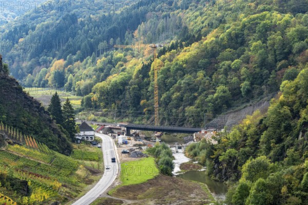Reconstruction in the Ahr Valley, after the flood of July 2021, restoration of the railway infrastructure of the Ahr line, 29 km of tracks, 15 railway bridges, 7 were renovated, stations and stops renovated or renewed, 885 masts were built for the overhead line of the new electrification and 55 km of overhead lines were redrawn, here work on the railway bridge near Mayschoß, Rhineland-Palatinate