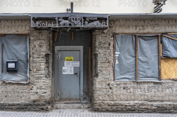 Reconstruction in the Ahr Valley, after the flood of July 2021, buildings that have not yet been renovated or demolished can be found in many towns, but most buildings have now been repaired or rebuilt, Hotel zu Post Altenahr, Rhineland-Palatinate