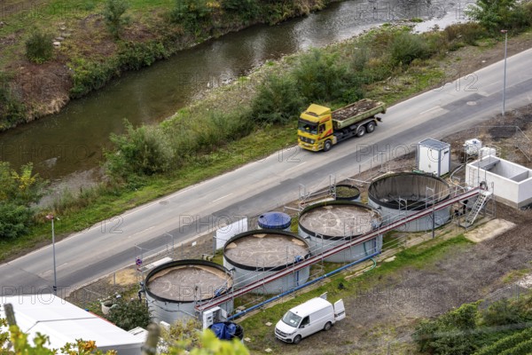 Reconstruction in the Ahr Valley, after the flood of July 2021, provisional sewage treatment plants, all sewage treatment plants in the Ahr Valley were destroyed by the floods, temporary sewage treatment plants are to purify the waste water in front of it is discharged into the Ahr, new sewage treatment plants are to be built later, near Mayschoß, Rhineland-Palatinate