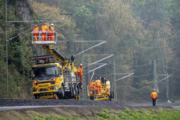 Reconstruction in the Ahr Valley, after the flood of July 2021, restoration of the railway infrastructure of the Ahr line, 29 km of tracks, 15 railway bridges, 7 were renovated, stations and stops renovated or renewed, 885 masts were built for the overhead line of the new electrification and 55 km of overhead lines were redrawn, here work on the railway bridge near Walportzheim, Ahrweiler, Rhineland-Palatinate