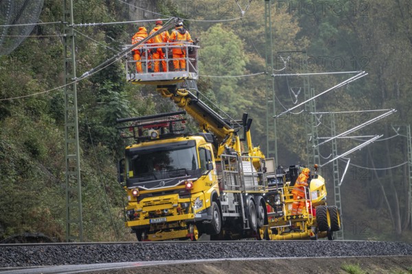 Reconstruction in the Ahr Valley, after the flood of July 2021, restoration of the railway infrastructure of the Ahr line, 29 km of tracks, 15 railway bridges, 7 were renovated, stations and stops renovated or renewed, 885 masts were built for the overhead line of the new electrification and 55 km of overhead lines were redrawn, here work on the railway bridge near Walportzheim, Ahrweiler, Rhineland-Palatinate