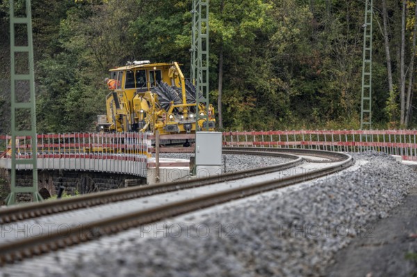 Reconstruction in the Ahr Valley, after the flood of July 2021, restoration of the railway infrastructure of the Ahr line, 29 km of tracks, 15 railway bridges, 7 were renovated, stations and stops renovated or renewed, 885 masts were built for the overhead line of the new electrification and 55 km of overhead lines were redrawn, here work on the railway bridge near Kreuzberg, Rhineland-Palatinate