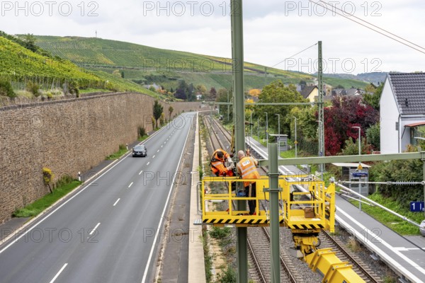 Reconstruction in the Ahr Valley, after the flood of July 2021, restoration of the railway infrastructure of the Ahr line, 29 km of tracks, 15 railway bridges, 7 were renovated, stations and stops renovated or renewed, 885 masts were built for the overhead line of the new electrification and 55 km of overhead lines were redrawn, here work on the railway bridge near Ahrweiler, Rhineland-Palatinate