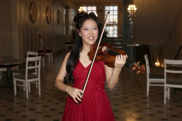 Leia Zhu, Opus Klassik 2025, awards ceremony at concert hall Berlin, 12.10.2025