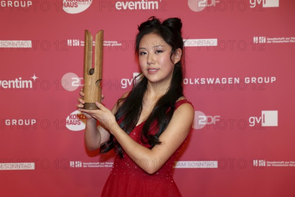Leia Zhu, Opus Klassik 2025, awards ceremony at concert hall Berlin, 12.10.2025
