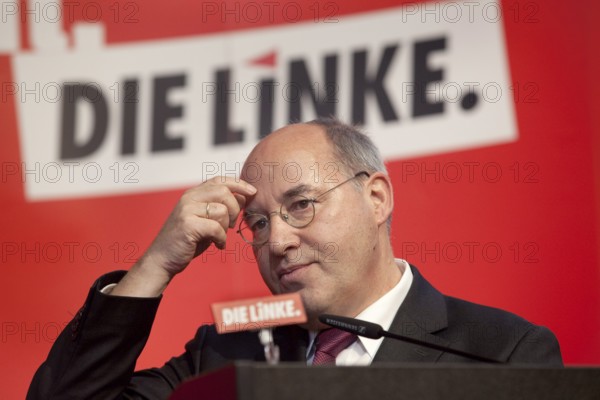 DEU Berlin Gregor Gysi during the Left Party Congress in Berlin-Lichtenberg. Germany Berlin, Gregor Gysi during the party convention of the leftwing party 'The Left' in Berlin