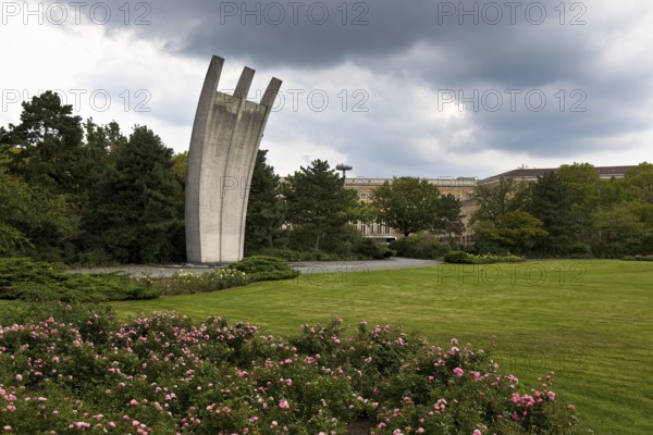 Berlin-Tempelhof airlift memorial based on plans by Eduard Ludwig, popularly known as Hunger Rake and Hunger Claw, Berlin, Germany