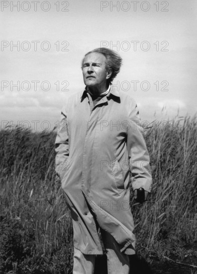 The writer Peter Kurzeck during a scholarship stay at the 'Syltquellen', a mineral water bottling plant, on the island of Sylt