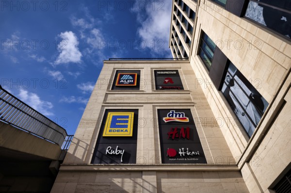 Exterior view of Das Gerber shopping center, Logo, Mauritius, Aldi Süd, Edeka, dm, Drugstore Müller, H & M Hennes & Mauritz, Stuttgart, Baden-Württemberg, Germany
