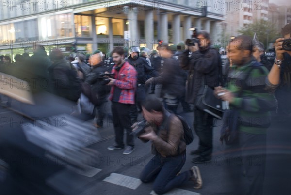 GERMANY Police officers on Leipziger Straße in front of the Ministry of Finance during the May 1 rally. Germany Berlin Police in front of the Ministry of Finances during the May Day Protest