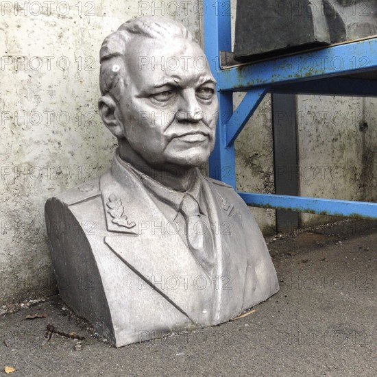 DEU Germany Germany Flensburg Sculptures made of bronze and other metals of the 'heroes from bygone days' are stored on the site of the metal processing company Norddschrott. The company, which specializes in recycling scrap metal, presents the found objects in the entrance area of its depot