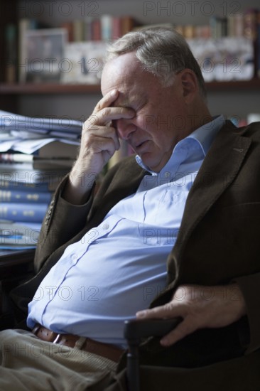 DEU Germany Germany Potsdam Alexander Gauland, leading candidate for the Alternative for Germany (AfD), in his apartment in Potsdam