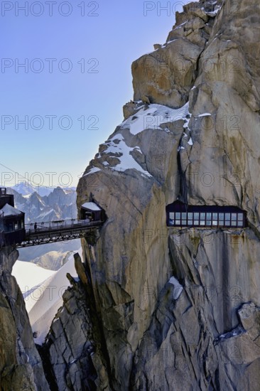 Bridge connecting the viewing platforms, Aiguille du Midi mountain station, Chamonix-Mont-Blanc, Haute-Savoie, France