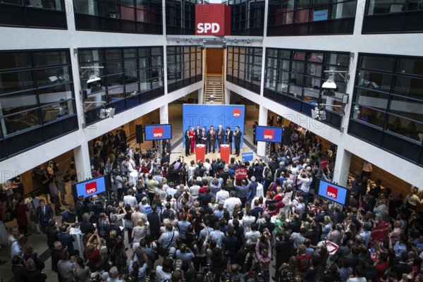 DEU Germany Germany Berlin election party at the SPD party headquarters
