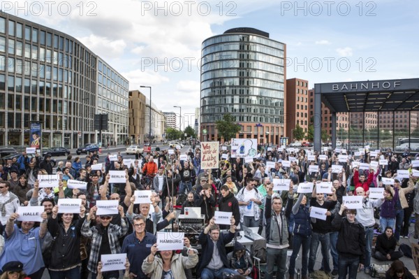 DEU Germany Germany Berlin Monday demonstration on Potsdamer Platz, as an alternative during the soccer World Cup, which also takes over the Brandenburg Gate with a fan mile