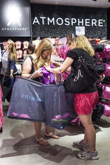 DEU Germany Germany Berlin Opening hopper of the new Primark movie at Alexanderplatz