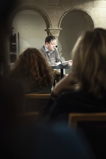DEU Germany Germany Berlin The writer and translator Thomas Melle during his book presentation '3000 EURO' at the Literary Colloquium Berlin