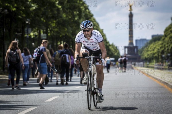 DEU Germany Germany Berlin Cyclists on June 17 street in Berlin, which is blocked during the European Football Championships