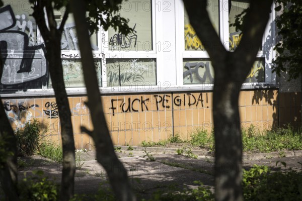 DEU Germany Germany Berlin Living in Berlin-Hellersdorf. Anti-Pegida Grafitti