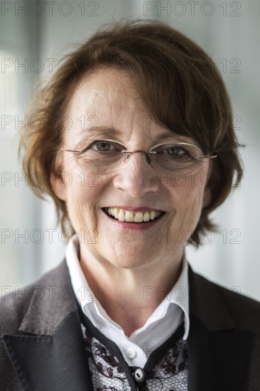 DEU Germany Germany Berlin The outgoing RBB director Dagmar Reim poses for the photographer
