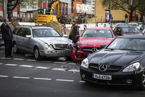 DEU Germany Germany Berlin Traffic accident on Bundesallee in Berlin Wilmersdorf