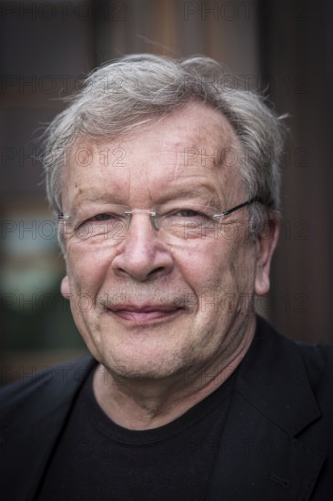 DEU Germany Germany Berlin The Russian writer Viktor Jeroferev, who has a Samuel Fischer fellowship at the Berlin FU as a visiting professor of literature
