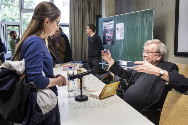 DEU Germany Germany Berlin The Russian writer Viktor Jeroferev, who has a Samuel Fischer fellowship at the Berlin FU as a visiting professor of literature