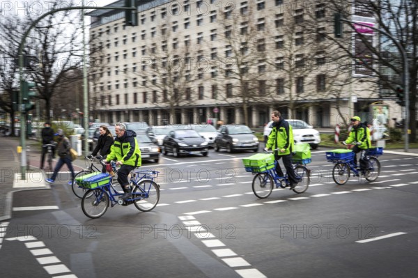 DEU Germany Germany Berlin car sharing scenes in the capital