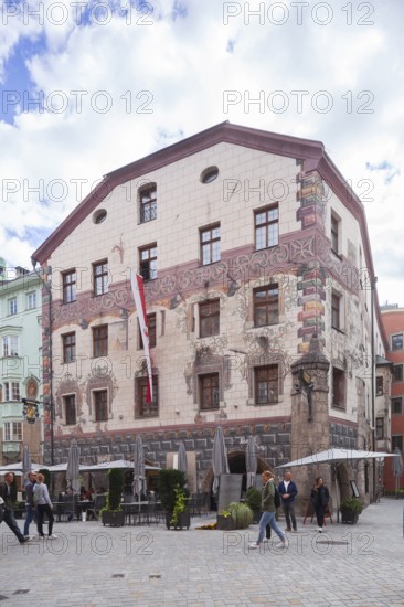 Historic houses in Herzog-Friedrich-Straße, Old Town, Innsbruck, Tyrol, Austria