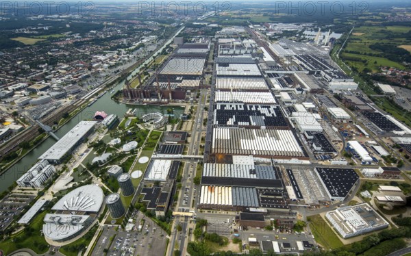 Volkswagen plant Wolfsburg with Autostadt and The Ritz Carlton Hotel, Lower Saxony, Germany, Europe, aerial photo, birds-eyes view, aerial photography, aerial photography, overview, bird's eye view, Wolfsburg, Volkswagen, test track, emissions scandal, software manipulation