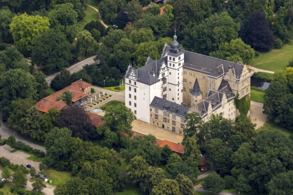 Stadtmuseum Schloss Wolfsburg, Volkswagenwerk Wolfsburg, Lower Saxony, Germany, Europe, aerial photo, birds-eyes view, aerial photography, aerial photography, overview, bird's eye view, Wolfsburg, Volkswagen, test track, emissions scandal, software manipulation