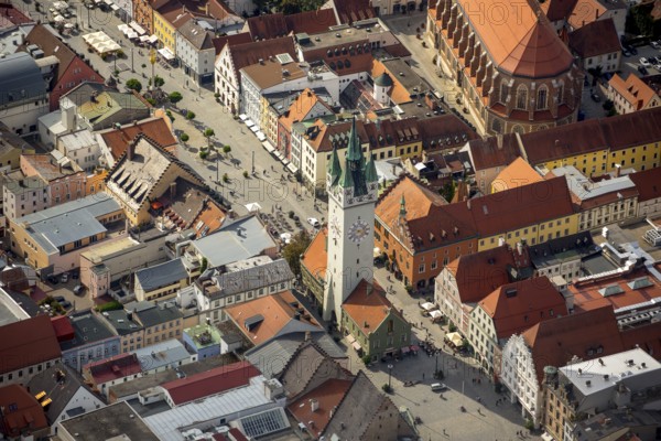City tower at Theresienplatz, Straubing, East Bavaria, Bavaria, Germany, Europe, aerial view, birds-eyes view, aerial photography, aerial photography, overview, overview, bird's eye view
