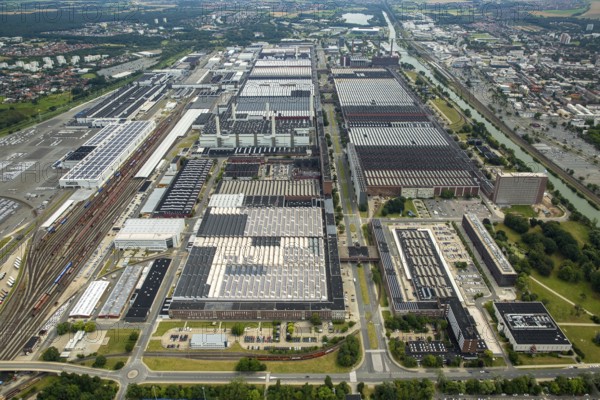 Volkswagenwerk Wolfsburg, Lower Saxony, Germany, Europe, aerial photo, birds-eyes view, aerial photography, aerial photography, overview, bird's eye view, Wolfsburg, Volkswagen, test track, emissions scandal, software manipulation