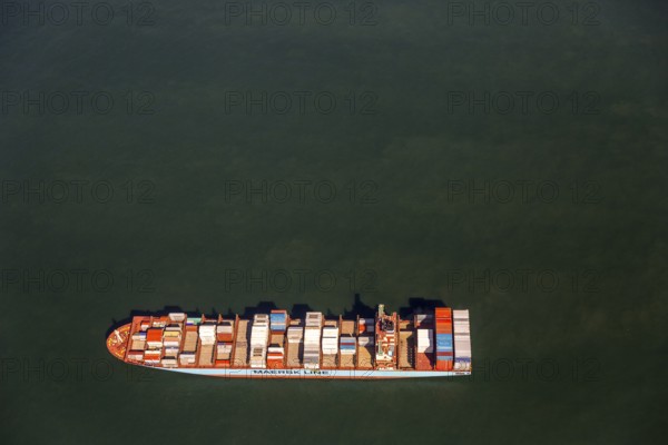 Container ship Maersk Lavras at anchor, aerial view, cargo ships at anchor off Spiekeroog, shipping line, shipping route, at sea, coastal waters, Spiekeroog, North Sea, North Sea island, East Frisian Islands, Lower Saxony, Germany, Europe, birds-eyes view, aerial view, aerial photography, aerial photography, overview, bird's eye view