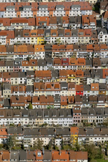 Rows of houses in the Findorff district, rented flats, multi-storey flats, red tiled roofs, attic flats, aerial view, aerial photographs of Bremen, Bremen, Germany, Europe, birds-eyes view, aerial photography, aerial photography, overview, bird's eye view