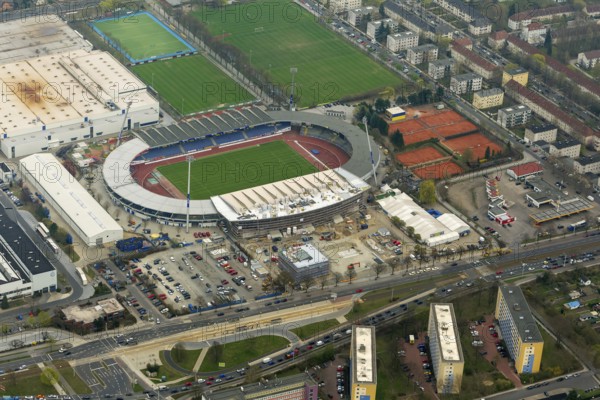 Eintracht Braunschweig stadium with west and east stands, Braunschweiger Turn- und Sportverein Eintracht von 1895 e. V. (BTSV), Bundesliga stadium, aerial view, aerial photography of the city of Braunschweig, Braunschweig, Ruhr area, Lower Saxony, Germany, Europe, birds-eyes view, aerial photography, aerial photography, overview, overview, bird's-eye view