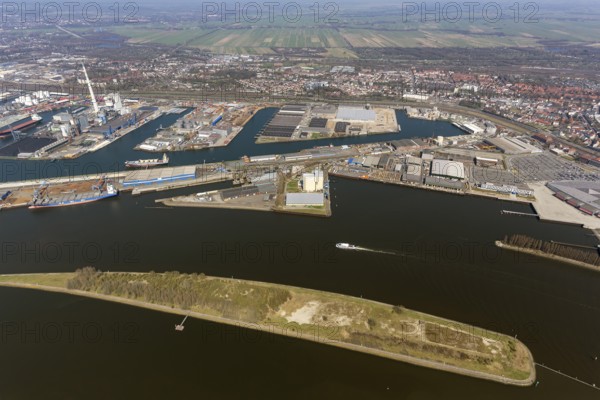 Weser harbours, Bremen harbour, Weser, aerial photography, aerial photography of Bremen, Bremen, Germany, Europe, birds-eyes view, aerial photography, aerial photography, overview, overview, bird's eye view