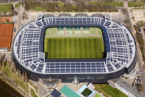 Weser stadium of SV Werder Bremen GmbH & Co. KGaA, Bundesliga, football club, solar roof, stadium football stadium on the Weser, aerial photo, aerial photography of Bremen, Bremen, Germany, Europe, birds-eyes view, aerial photography, aerial photography, overview, overview, bird's eye view
