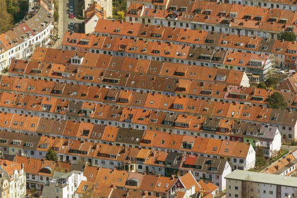 Rows of houses in the Findorff district, rented flats, multi-storey flats, red tiled roofs, attic flats, aerial view, aerial photographs of Bremen, Bremen, Germany, Europe, birds-eyes view, aerial photography, aerial photography, overview, bird's eye view