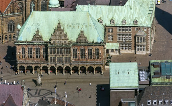 Bremen town hall, Bürgerschaft, green copper roof, city centre Bremen, city, aerial view, aerial photography of Bremen, Bremen, Germany, Europe, birds-eyes view, aerial photography, aerial photography, overview, overview, bird's eye view