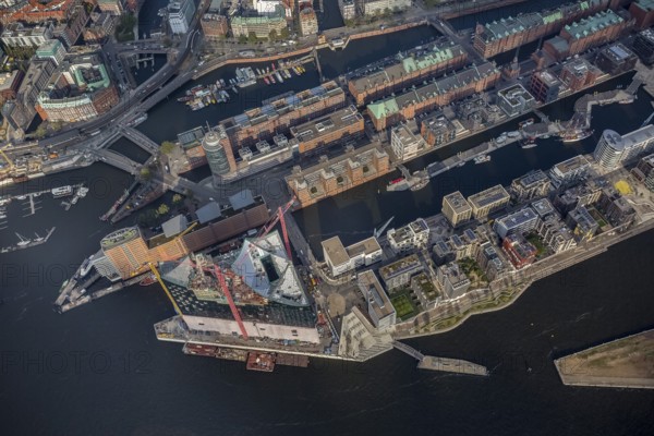 Construction site of the ElbPhilharmonie Hamburg, HafenCity, Elbe, Philharmonie, Speicherstadt Hamburg, Hamburg, Germany, Europe, aerial view, birds-eyes view, aerial photography, aerial photography, overview, bird's eye view