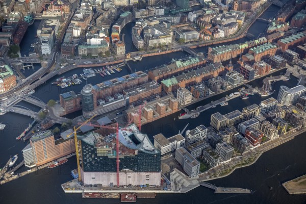 Construction site of the ElbPhilharmonie Hamburg, HafenCity, Elbe, Philharmonie, Speicherstadt Hamburg, Hamburg, Germany, Europe, aerial view, birds-eyes view, aerial photography, aerial photography, overview, bird's eye view