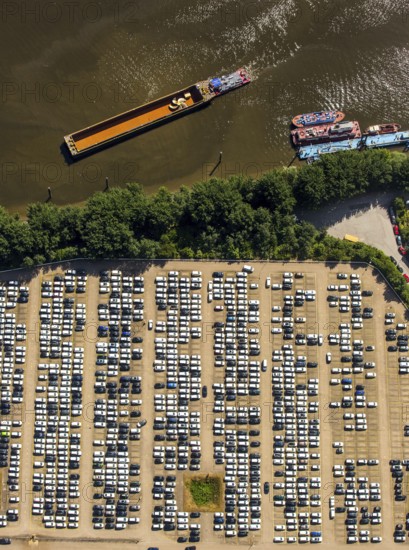 BLG AutoTerminal Hamburg, car loading in Hamburg harbour, car dump, Hamburg harbour, Elbe, Hamburg, Free and Hanseatic City of Hamburg, Germany, Europe, aerial view, birds-eyes view, aerial photography, aerial photography, overview, bird's eye view
